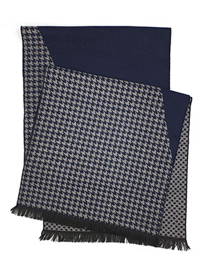 Shawl in figures and dots - 10331 - € 19.70