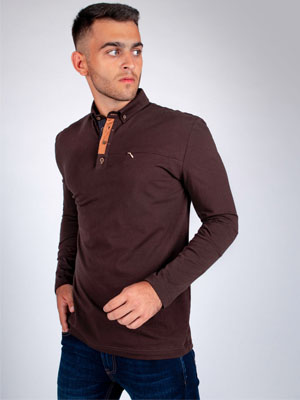 item:blouse in brown with suede accent - 18238 - € 26.60