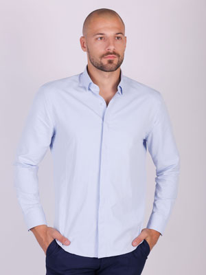 item:light blue shirt with tiny rhomboids - 21436 - € 44.00