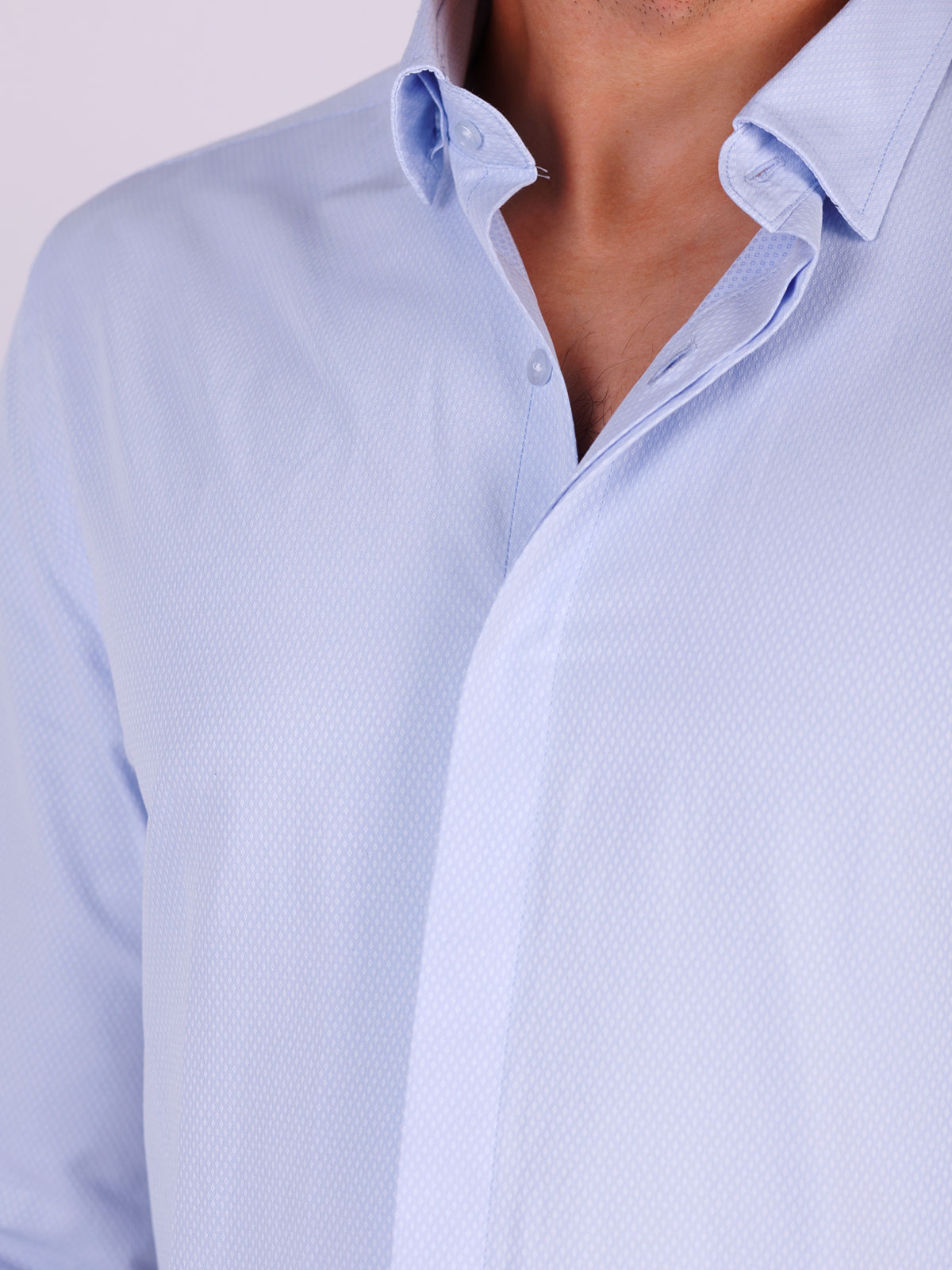  light blue shirt with small rhomboids  - 21436 € 37.10 img3
