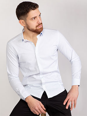  white shirt with small light blue dots  - 21502 - € 40.50