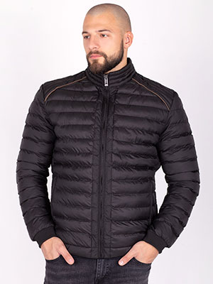Black short quilted jacket - 65112 - € 145.60