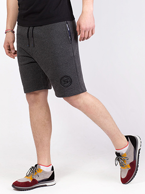  gray sports shorts  - 67069 - € 33.20