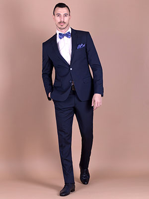item: costum clasic elegant in albastru inchi - 68021 - € 150.70