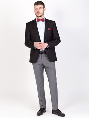  elegant fitted twopiece suit  - 68039 - € 115.30