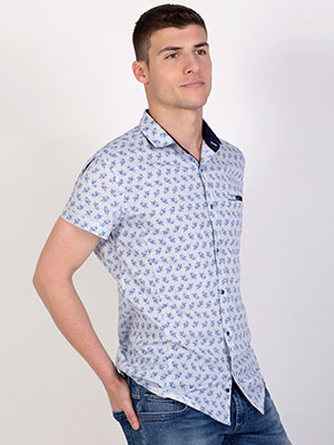  white shirt with blue flowers print and - 80206 - € 16.30