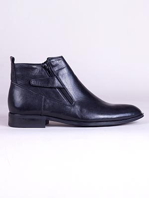  black leather boot  - 81069 - € 55.70