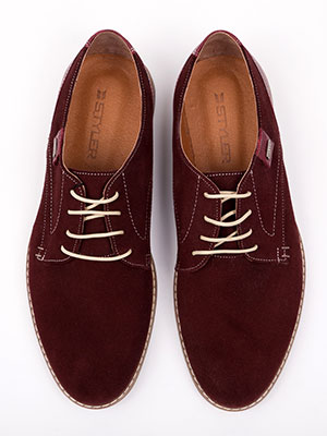  suede shoes with laces  - 81076 - € 50.00
