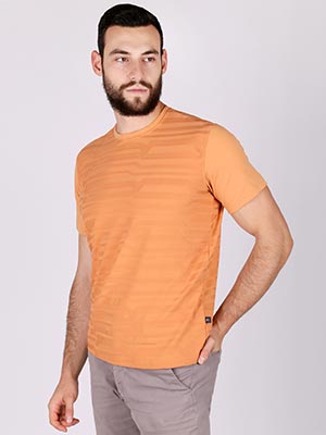 Тениска в оранжево с релеф - 88011 - 12.00 лв.