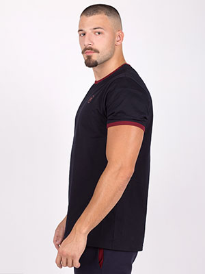 tshirt with burgundy elements - 96448 € 21.90 img3